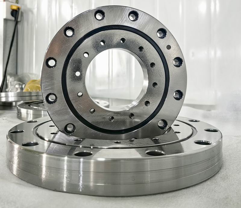 高精度交叉滾子軸承